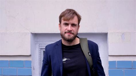 Pussy Riots Pyotr Verzilov In Berlin After Alleged Poisoning Russia News Al Jazeera