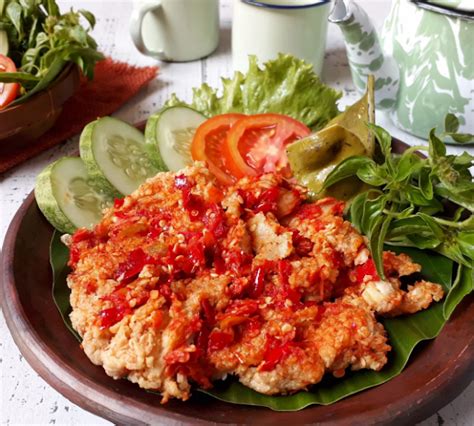 ANEKA RESEP MASAKAN AYAM YANG LEZAT, MUDAH DAN PRAKTIS - RESEP MANTAN