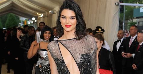 Kendall Jenner Shows Off Her Butt In La Perla Gown At 2017 Met Gala