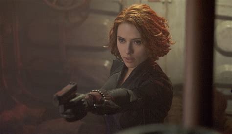 Scarlett Johansson On Avengers Bruce Banner And Sci Fi The Mary Sue