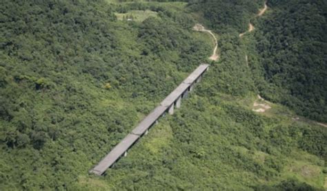 Aprovamos a venda da refinaria landulpho alves. Viaduct Petrobras, an abandoned road in the middle of the ...