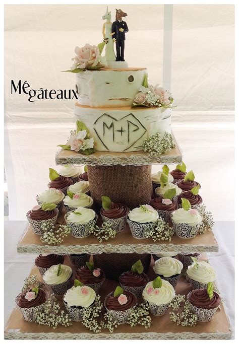 Rustic wedding Decorated Cake by Mé Gâteaux CakesDecor