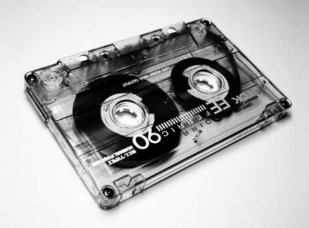 Nylon joorab‏ @njoorab 21 июн. عکس نوار کاست قدیمی cassette music band