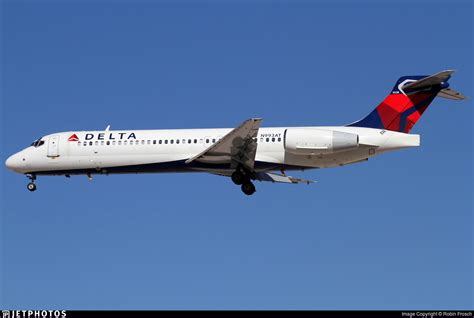 N993at Boeing 717 2bd Delta Air Lines Robin Frosch Jetphotos