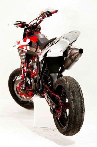 Based on the fc 450 motocross bike, the fs 450 features numerous lightweight, premium products. Husqvarna smr 450 supermoto ★☆★ | Supermotard, Moto ...