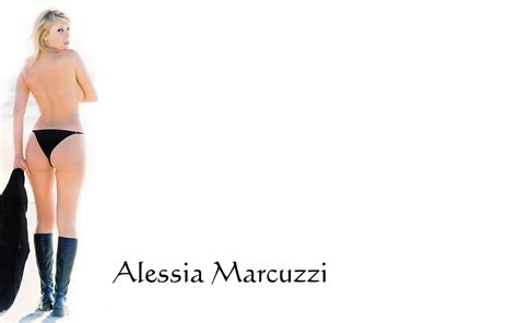 Filmovízia Alessia Marcuzzi Wallpaper