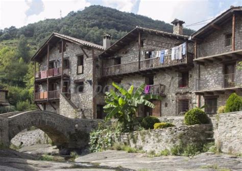 Turismo rural y aventura desde sólo 97 €. Can Ferran - Casa rural en Beget (Girona)