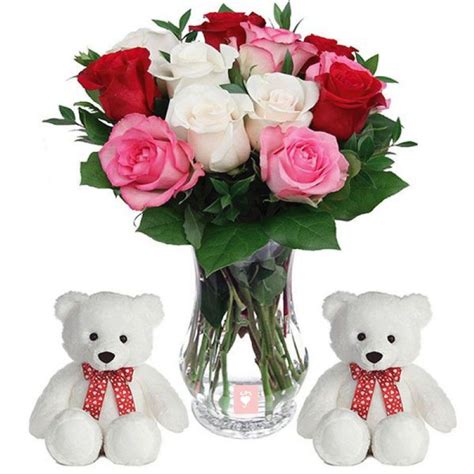 Winni provides best online cake, flowers and gifts delivery services across 600 cities in india. Flowers Delivery in Delhi | Flower delivery, Online flower ...