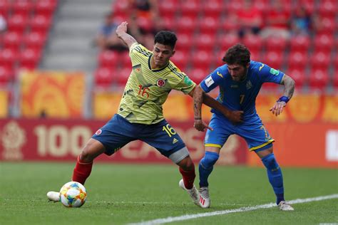 El técnico de la selección colombia, reinaldo rueda, dio sus impresiones tras un agónico empate a 2 goles ante argentina, reinaldo rueda, técnico de la selección colombia, reconoció que no fue. Selección Colombia Sub-20 perdió con Ucrania y quedó fuera ...