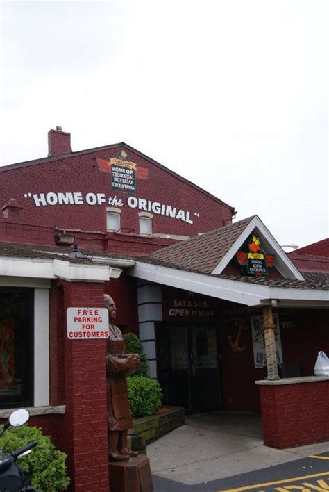 It was announced that a new anchor bar would be opening in the holiday inn in niagara falls in november. Anchor Bar, Buffalo NY. Home of the original buffalo wings ...