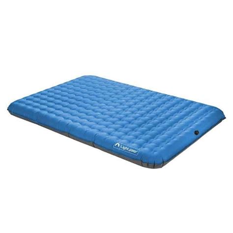 Camping mattresses are not the same as other air beds for hosting overnight guests in your home, and other factors than simple comfort should be air mattresses can range anywhere from extremely cheap to extremely pricey. Best Camping Air Mattress Reviews 2019 | The Sleep Judge