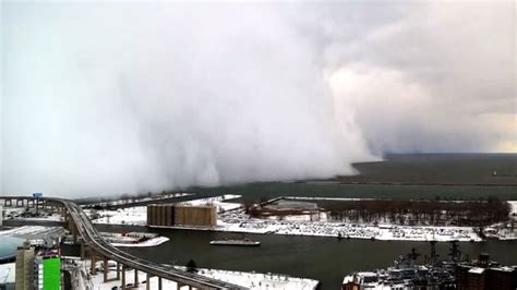 What 7 Feet Of Snow Looks Like The 2014 Buffalo Blizzard