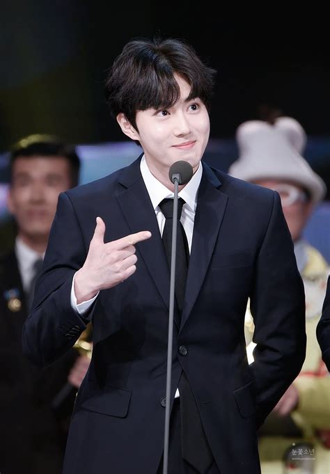 Check spelling or type a new query. Pin oleh MochiCheeks di SUHO-김준면 | Selebritas, Agama