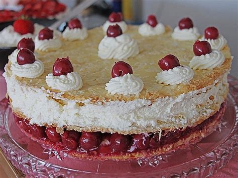 Dieser teig ist schnell kuchen liebt einfach jeder! Holländer Kirschtorte von schlimmkatja | Chefkoch | Rezept ...