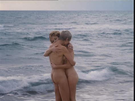 Isabelle Huppert Nuda ~30 Anni In Storia Di Piera