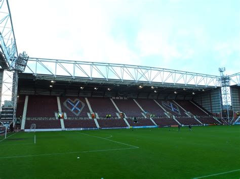 Jun 14, 2021 · ipswich town are reportedly weighing up a £350,000 move for dundee united goalkeeper benjamin siegrist and the scottish club will intensify their efforts to sign qpr's liam kelly if that move. stadien: 23.12.2012 Edinburgh Tynecastle stadium (heart of ...