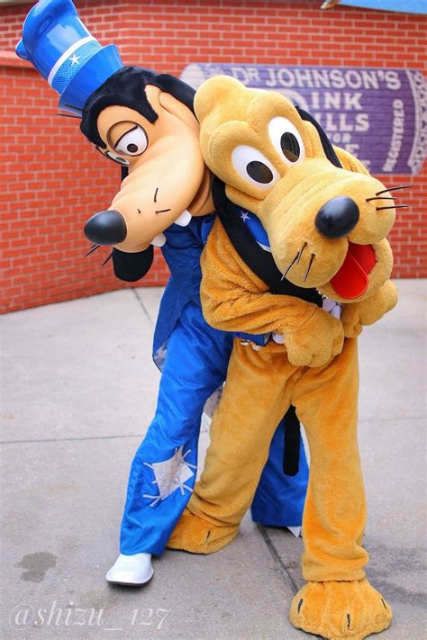 Aww Goofy And Pluto Goofy Movie Mickey Mouse And Friends Mickey