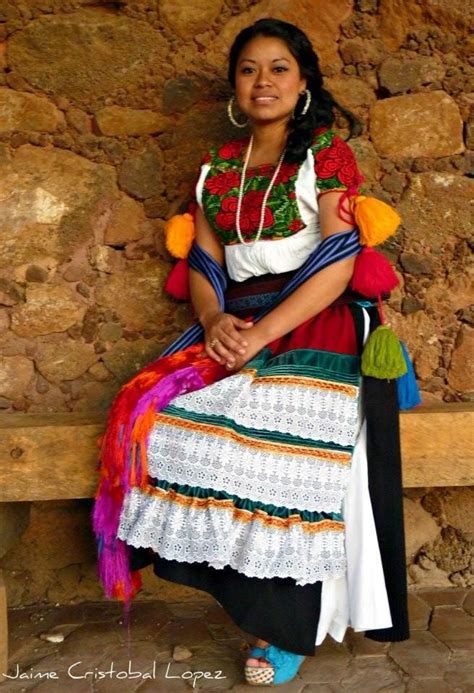 Traje Típico De Tarecuato Michoacán México Traditional Mexican Dress