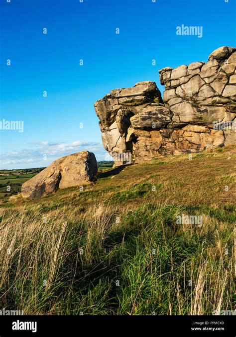 Almscliffe Crag Hi Res Stock Photography And Images Alamy