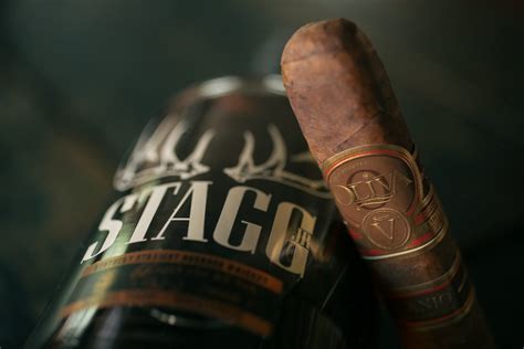 Cigar Pairings 5 Great Cigars And Their Perfect Bourbon The Bourbon Review
