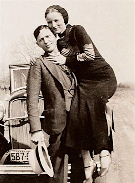 Bonnie Et Clyde — Wikipédia Bonnet Parker Bonnie Clyde Super Nana