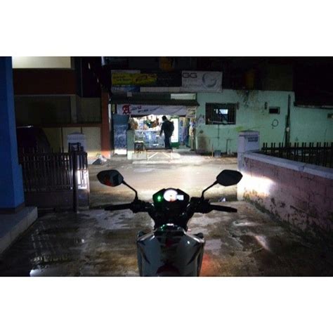 Pengertianmodifikasi modifikasi cbr 150 warna hitam images via selain itu dalam variasi honda cbr 150r ini tentunya mempunyai aneka ragam aliran modifikasi yang coolmaco dan gagah. Variasi Motor Cb 150 R