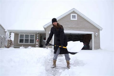 Nine Tips For Easier Snow Removal Diy Repair Clinic