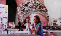 Find the perfect stephane bern stock photos and editorial news pictures from getty images. Brodeuse indienne, stage de broderie, broderie, articles ...