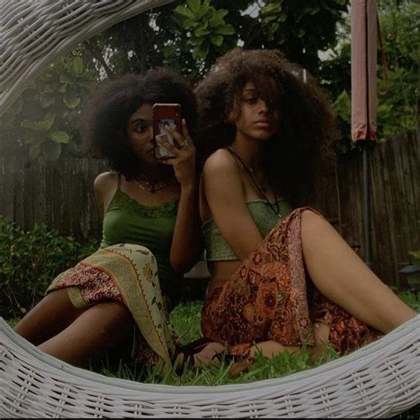 Hippie Photo Shoot Hippy Alt Fae Aesthetic Mirrors Poses Tarrianaa On Ig