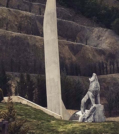 Hayatını kaybeden deniz poyraz için başsağlığı dilemedi. Bahçeli Ankara'da bozkurt heykelinin açılışını yaptı ...