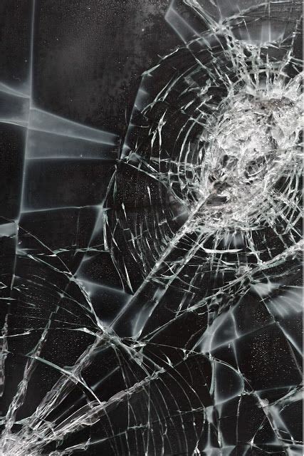 Shattering your phone screen is the worst! broken screen wallpaper 4k,,broken screen wallpaper 4k ...