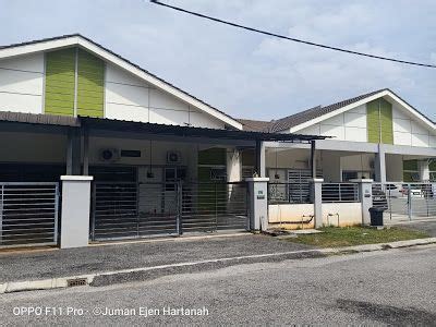 Featured amenities include luggage storage and a safe deposit box at the front desk. Borang D Uitm