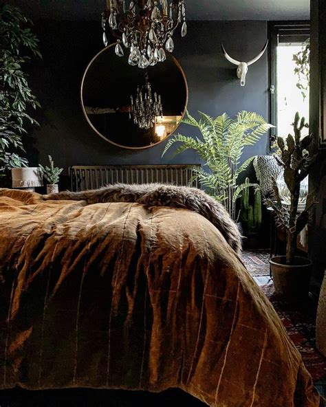 Moody Dark Bedroom Via Bodecor Bedroom Inspirations Bedroom