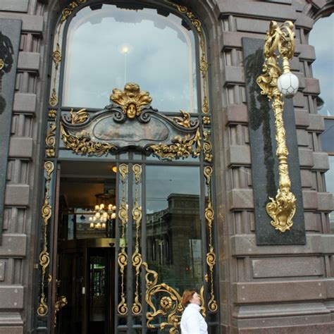 Goede beschikbaarheid en de laagste prijzen. Sint Petersburg, Rusland foto's & tips | Columbus Travel