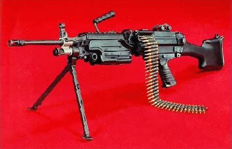 Squad Automatic Weapon Saw M249 Light Machine Gun