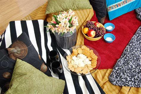 Romantic Indoor Picnic For Two Girl Loves Glam