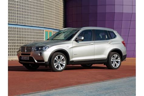 Mix of power, aesthetic , reliability all in one car , best car i owned i just wished it had. 2011 BMW X3 (XDrive) Vs 2011 Mercedes-Benz GLK Class (350 4matic)