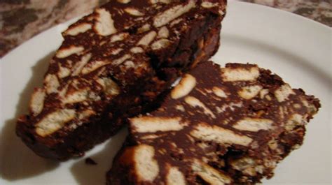 Cómo hacer un salame de chocolate con la receta de Maru Botana