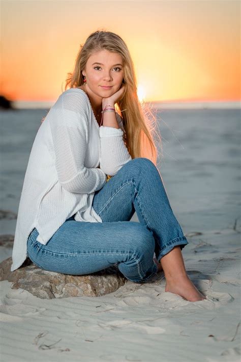 Aloras Senior Portraits Gulf Shores Al — Mcelroy Fine Art