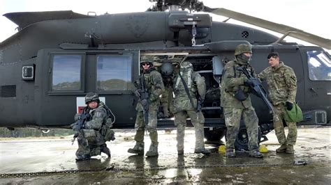 1st Air Cav Conducts Medevac Training With Bundeswehr Youtube