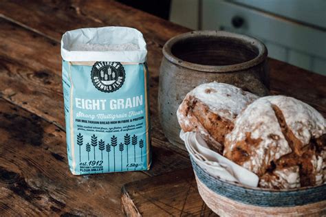 eight grain bread flour matthews cotswold flour