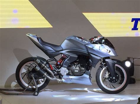 The tvs apache is a family of bikes manufactured by tvs 2 wheelers in india. TVS Bikes at Auto Expo 2016, TVS at Delhi Auto Expo