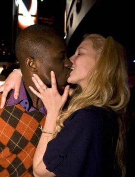 Interracial Kissing Interracial Couples Interracial