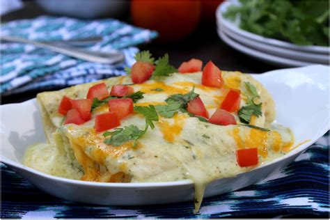But you will not miss out in the flavor department, i promise. Zucchini Enchiladas with Roasted Green Chile Sauce