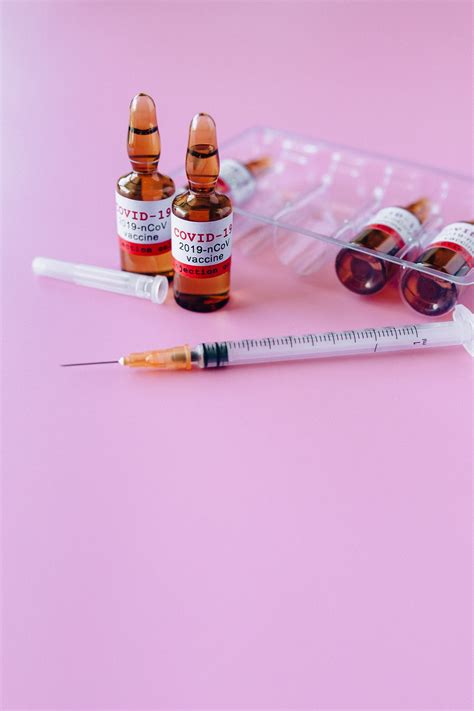Cada vacuna tiene diferentes requisitos de almacenamiento y preparación. Covid-19: Vacuna de Moderna tiene el 94.5% de efectividad ...