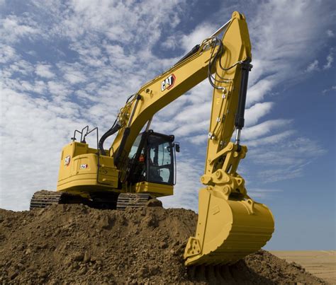 Next Generation Cat® 325 Excavator Boosts Performance Cat Caterpillar