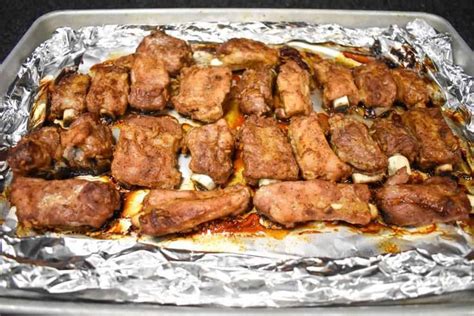 They are the five ribs in the chuck/shoulder portion of the cow. These baked barbecue pork riblets are fall-off-the-bone and coated in a sweet barbecue sauce ...