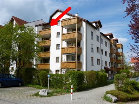 Das objekt hat eine wohnfläche von 175 m² und wird zu einer kaltmiete von 2.625,00 € angeboten. 2 Zimmer Dachgeschoss Wohnung in Landsberg