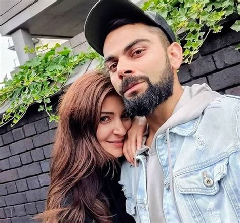 Anushka sharmaподлинная учетная запись @anushkasharma. Is Anushka Sharma pregnant? Rumour rises again as Zero is ...