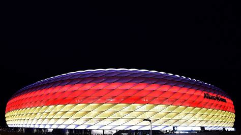 München ist ohne frage eine der fußballhauptstädte europas und mit absoluter sicherheit das fußballerische zentrum deutschlands. Termine der vier EM-Spiele in München fix :: DFB ...